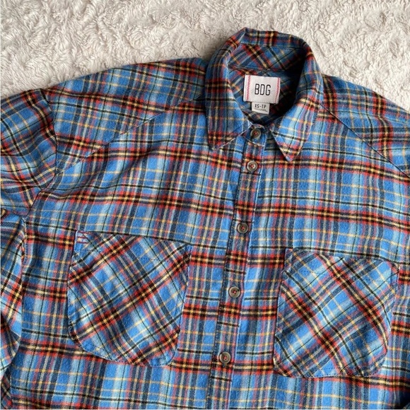 Urban Outfitters Women’s Oversized BDG Karl Cropped Plaid Flannel Shirt Top XS - Picture 8 of 16